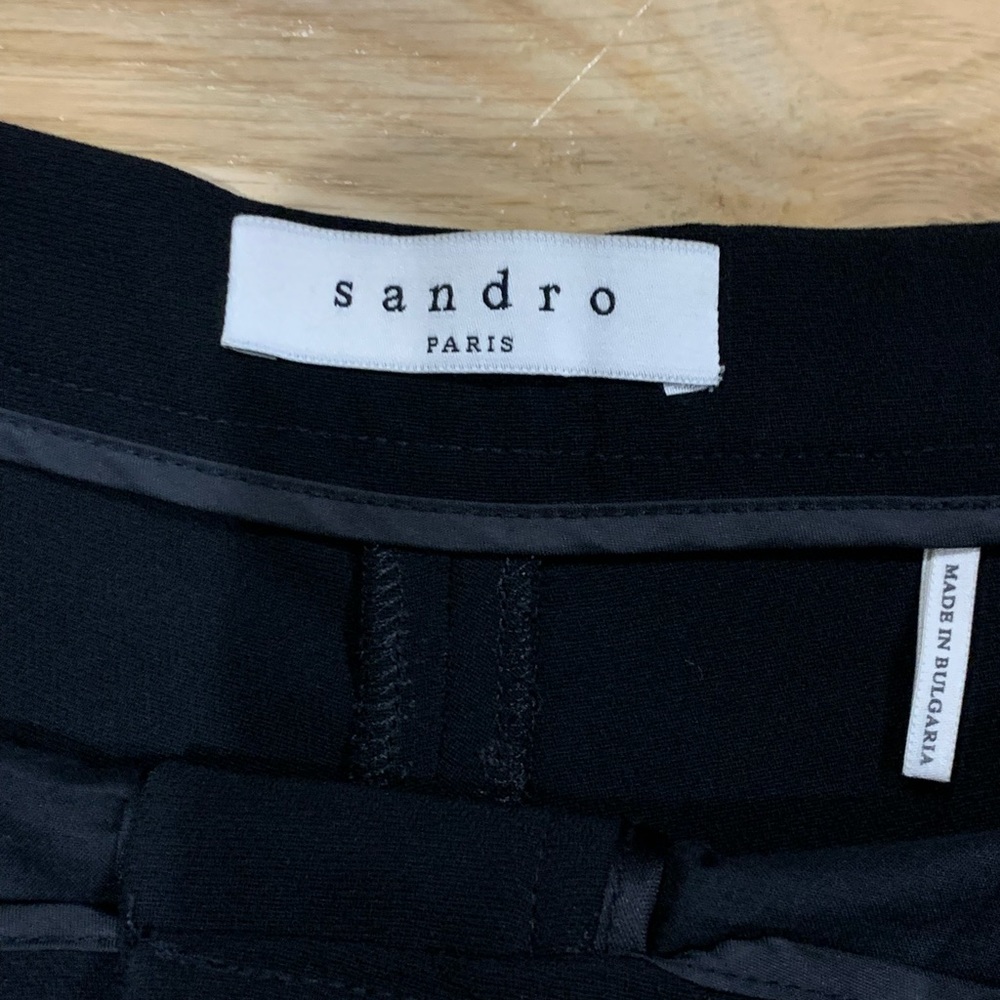 Sandro dress shorts size 38. Excellent condition. Dry cleaned. Sunning!